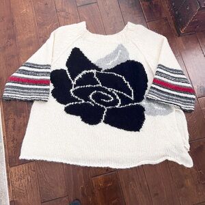 Free People Over Sized Off the Shoulder Sweater size Medium